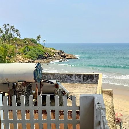 Packbag Beach Hotel Kovalam Exterior foto